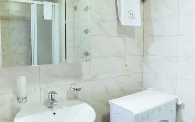Отель Высоцкий