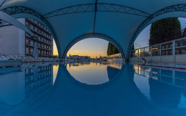 Гостиничный комплекс Bridge Resort