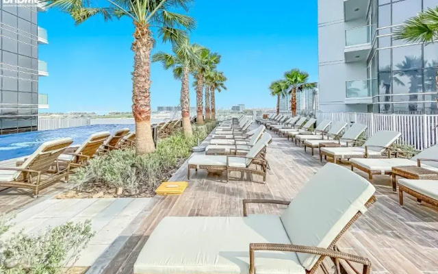 Апартаменты bnbmehomes | Chic Studio in Damac Hills-2807
