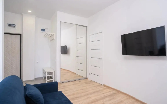Апартаменты RED APARTMENTS Арт Лайт Дойл