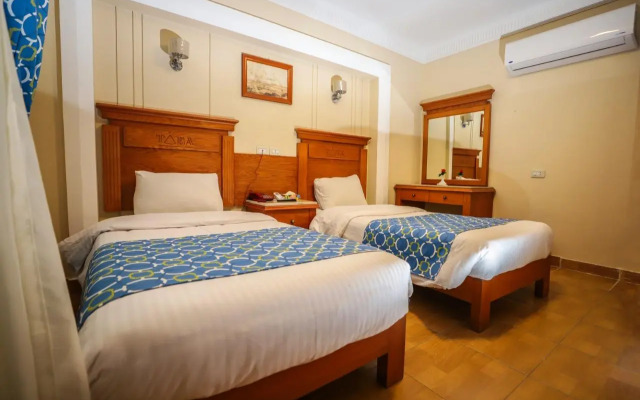 Курортный отель Tiba Pyramids Hotel Resort