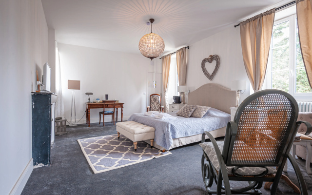 Гостевой Дом Chateau des Ayes