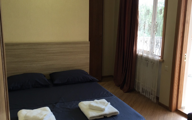 Guest rooms · Kutaisi — photo 9