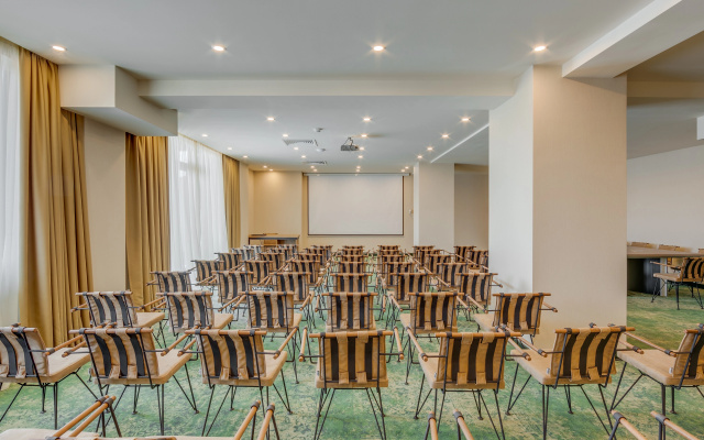 Business facilities · Tbilisi — photo 45