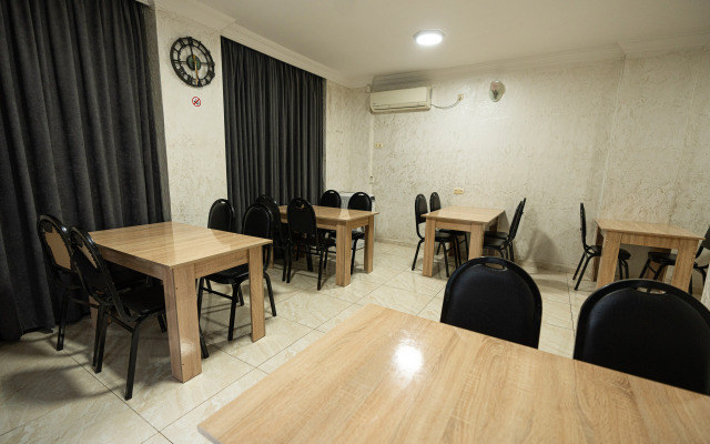 Business facilities · Batumi — photo 22
