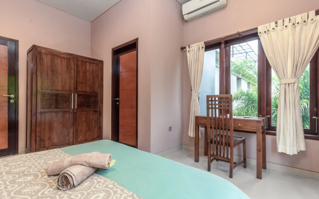 Blue Swing Villa