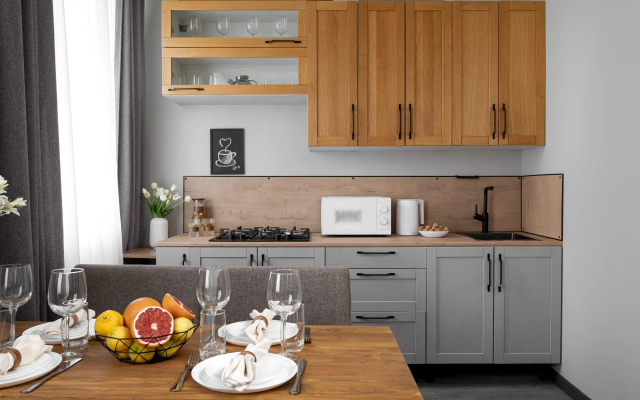 Квартира GM Apartments с видом на Набережную и Котельническую высотку
