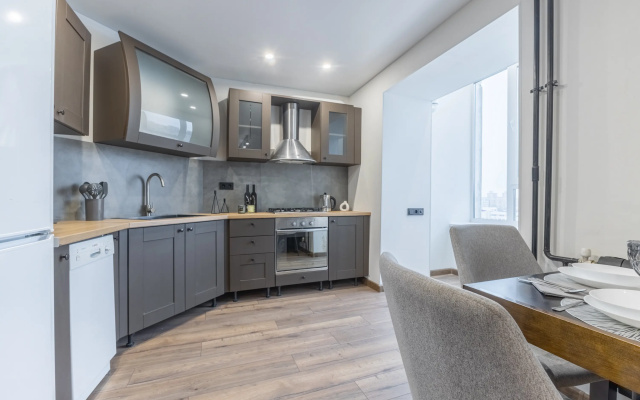 Апартаменты Comfort Home на Амирхана 11