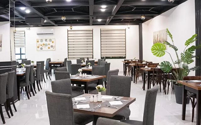 Отель Amman West Luxury Hotel By Azar