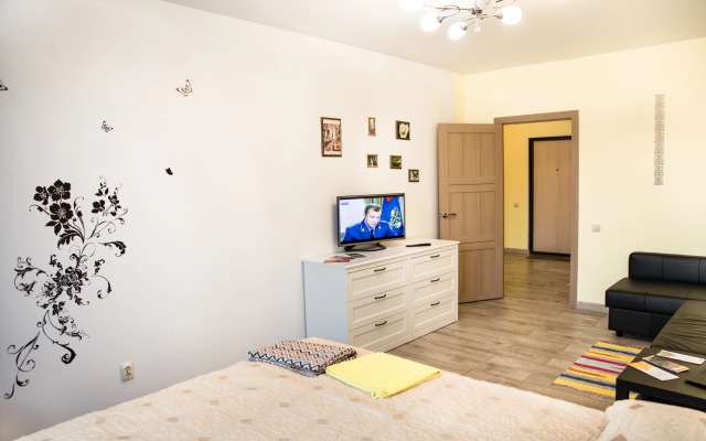 V Spb Na Kremenchugskaja 9k1 Apartments