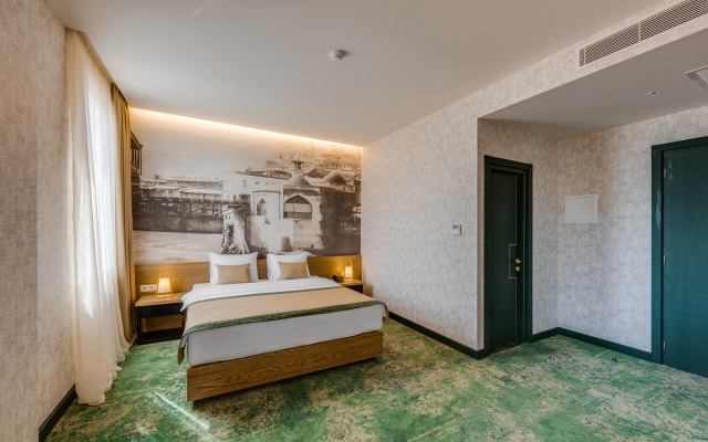 Superior Double room with balcony (full double bed) · Sole Palace Hotel — photo 2