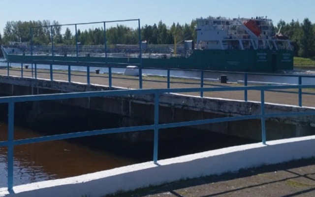 Квартира Уютная Рядом с Подводной Лодкой