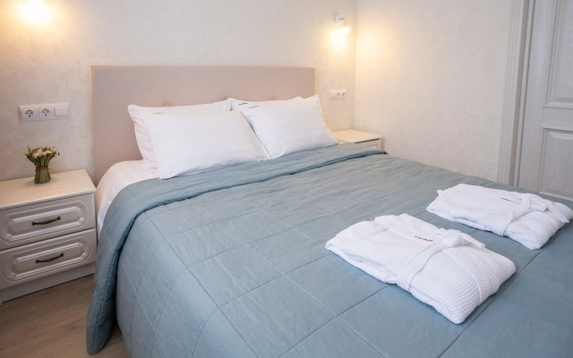 Апартаменты Red Apartments Арт Лайт Сити Ремарк