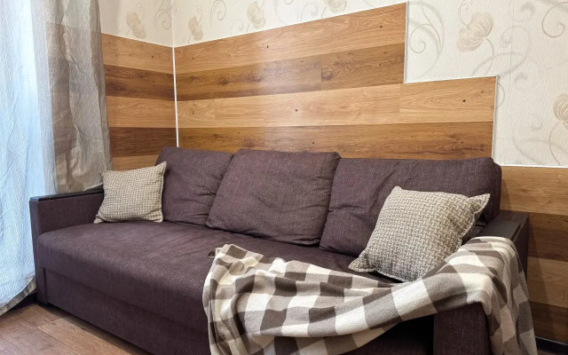 Квартира Konstantinov Apartments на Адриена Лежена