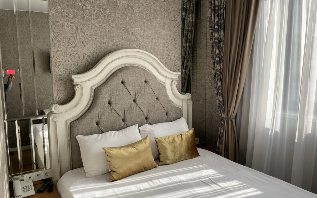 Guest rooms · Tbilisi — photo 20