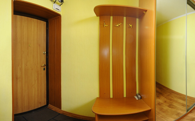 Na Maslennikova 9 Apartments