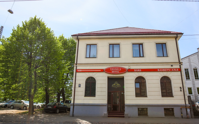 Well Hotel вид на фасад
