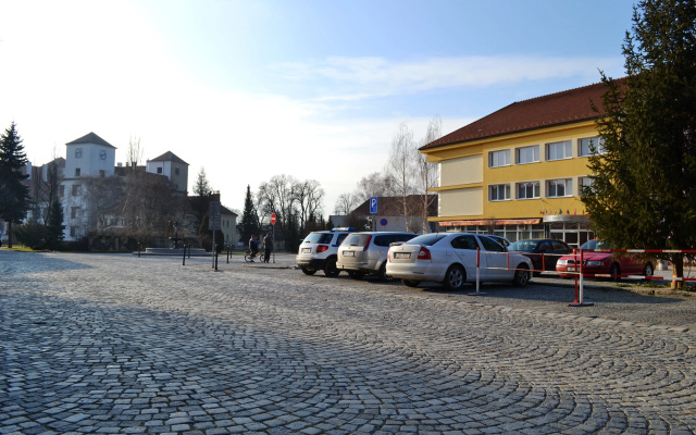 Отель Arkada
