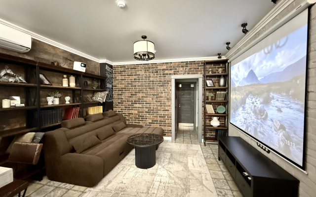 Loft Apartments с пректором и терассой
