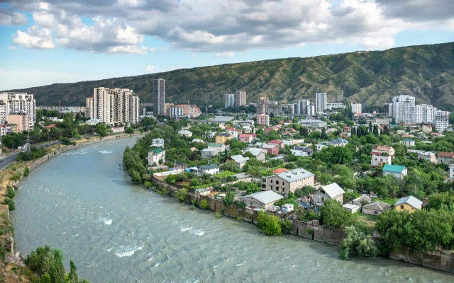 Grounds · Tbilisi — photo 18