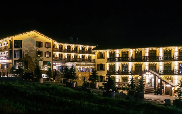 Отель Grand Snow Resort