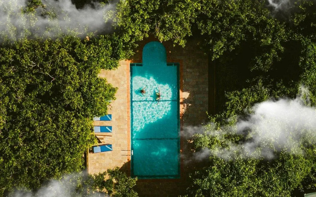 Отель Selous Kinga Lodge