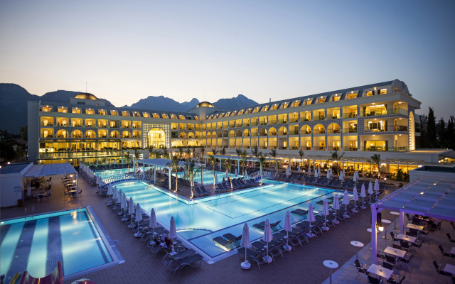 Отель Karmir Resort  & SPA
