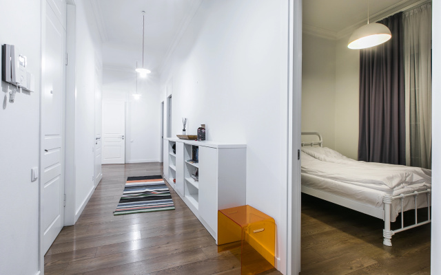 Апартаменты Corner House