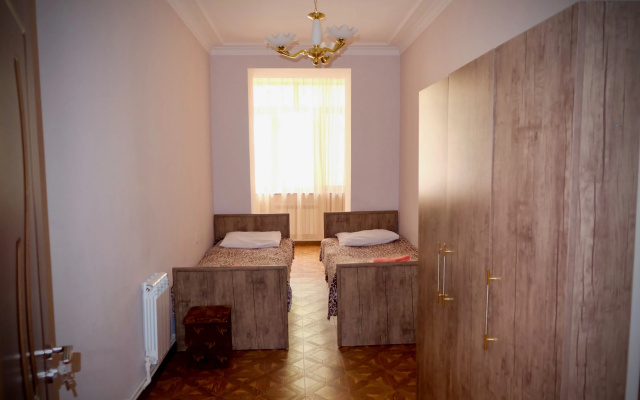 Апартаменты Central Avenue Apt & Tour
