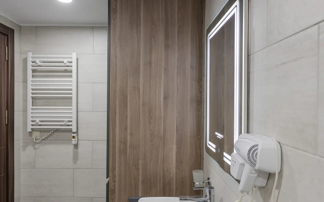 Modern 1-Bedroom in WYN Residence Apartments · Batumi — photo 12