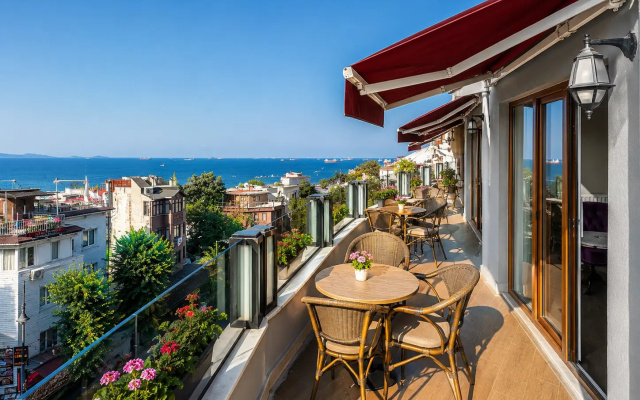 Отель GLK Premier The Home Suites & Spa