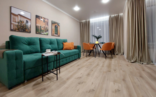 Квартира Abakan.Apart в Современном Экостиле с Кондиционером и Бойлером
