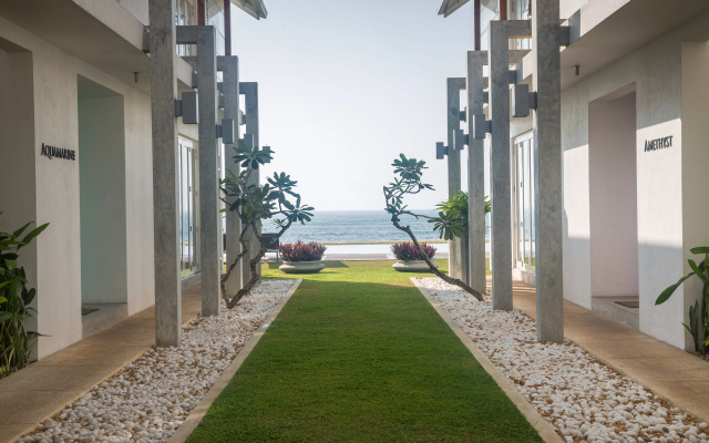 Курортный отель Sri Sharavi Beach Villas & Spa