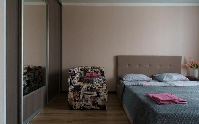 Квартира Righ Room на Георгия Амелина 43