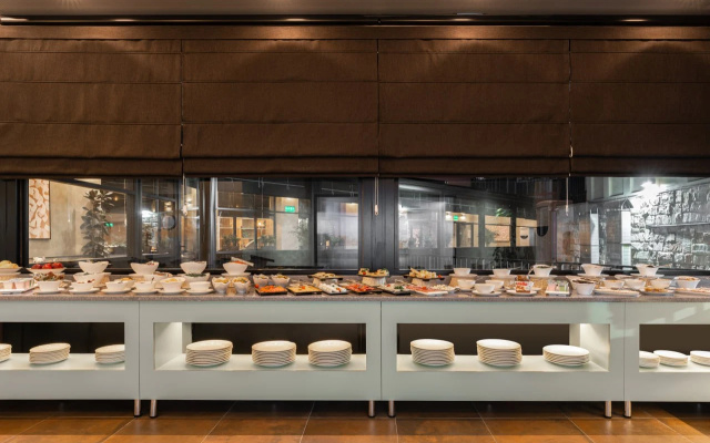 Отель Ramada Encore by Wyndham Tashkent