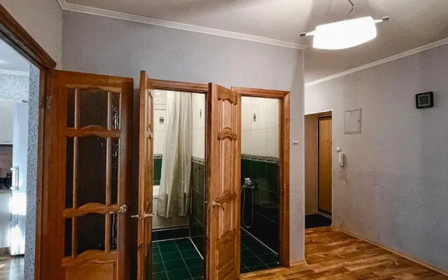Квартира Просторная 2-к квартира, со свежим ремонтом около Уфа-Арена