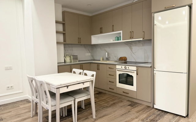 Апартаменты с 2 спальнями недалеко от Площади Республики от Sweet Home