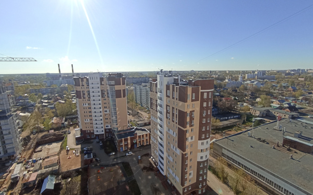 Апартаменты Лофт сети «Все в гости» на ул.10 Августа 85 на 17 этаже