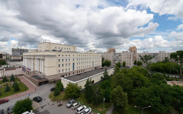 Апартаменты Сирень на главной улице с видом на Драмтеатр