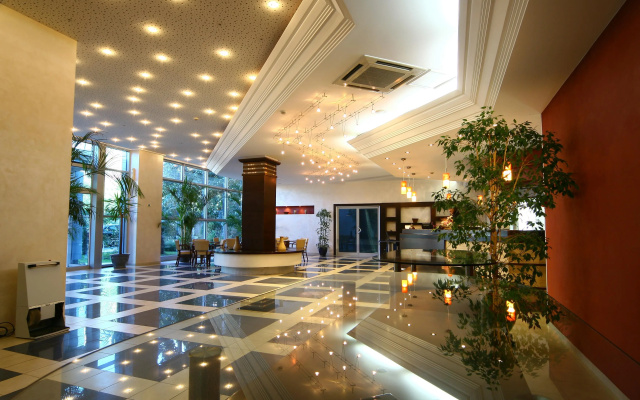 Отель Montenegro Beach Resort