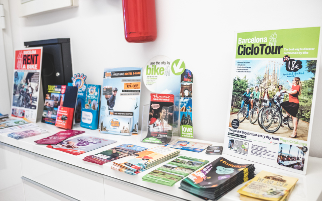 Отель Rocket Hostels Gracia детские мероприятия