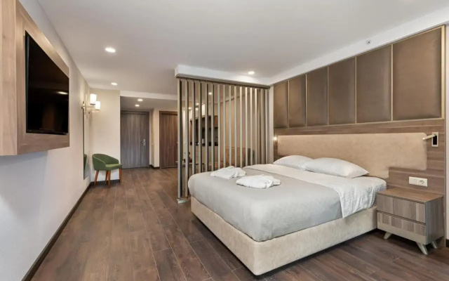 Guest rooms · Batumi — photo 22