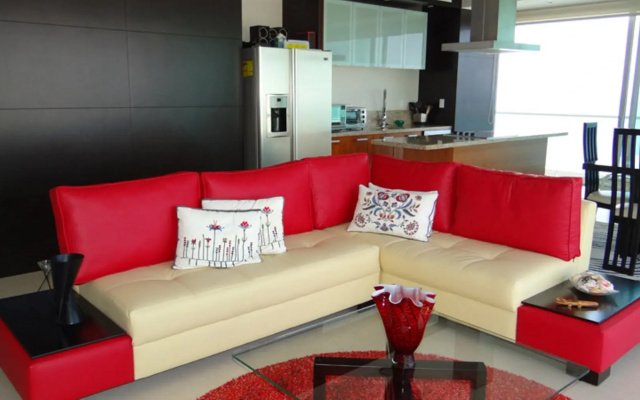 Апартаменты Unlimited Luxury MAHESH' CONDO