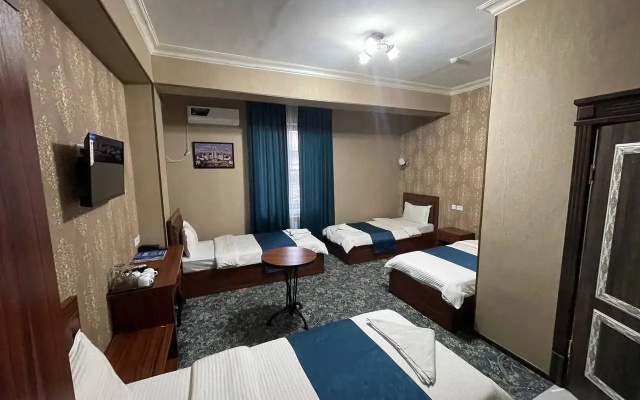 Отель Almaz