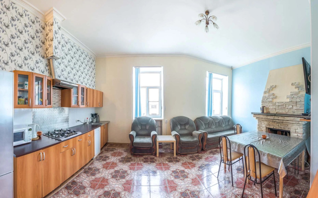 Апартаменты Longstay at Lebedeva 7-9