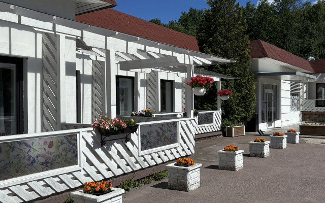 Отель Кировские Дачи