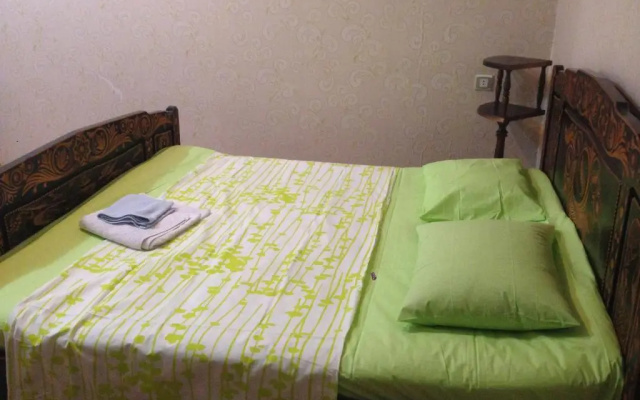Guest rooms · Tbilisi — photo 27