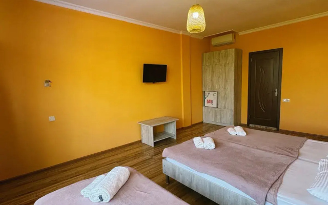 Sunny Days Guest House · Kobuleti — photo 27