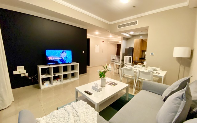 Апартаменты Elegant Newly Furnished 1BR in Dubai Marina 2