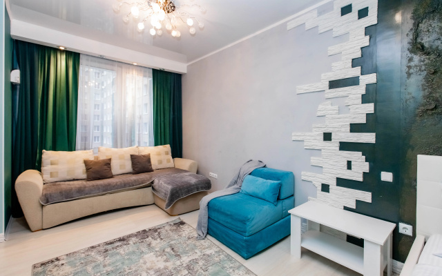 Квартира на Космонавтов 13